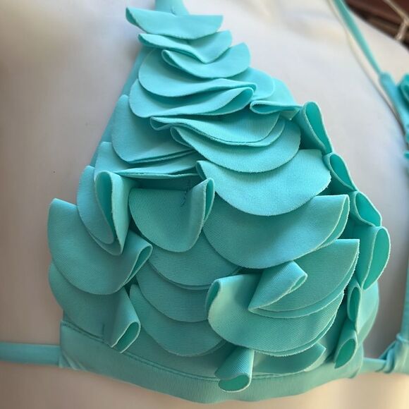 RUFFLE TRIANGLE BIKINI TOP SEAFOAM/MINT/TURQUOISE SMALL - Picture 3 of 6